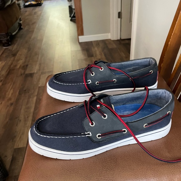 Tommy Hilfiger Boat Shoes size 13 only worn twice never without socks - Picture 4 of 4